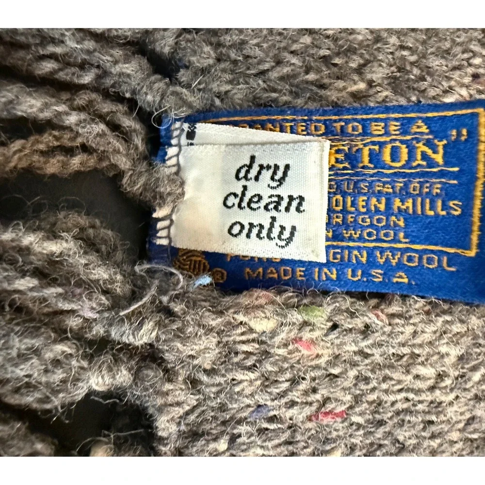 Vintage Pendleton Donegal Wool Scarf Gray Fleck Fringe Made USA 7x55